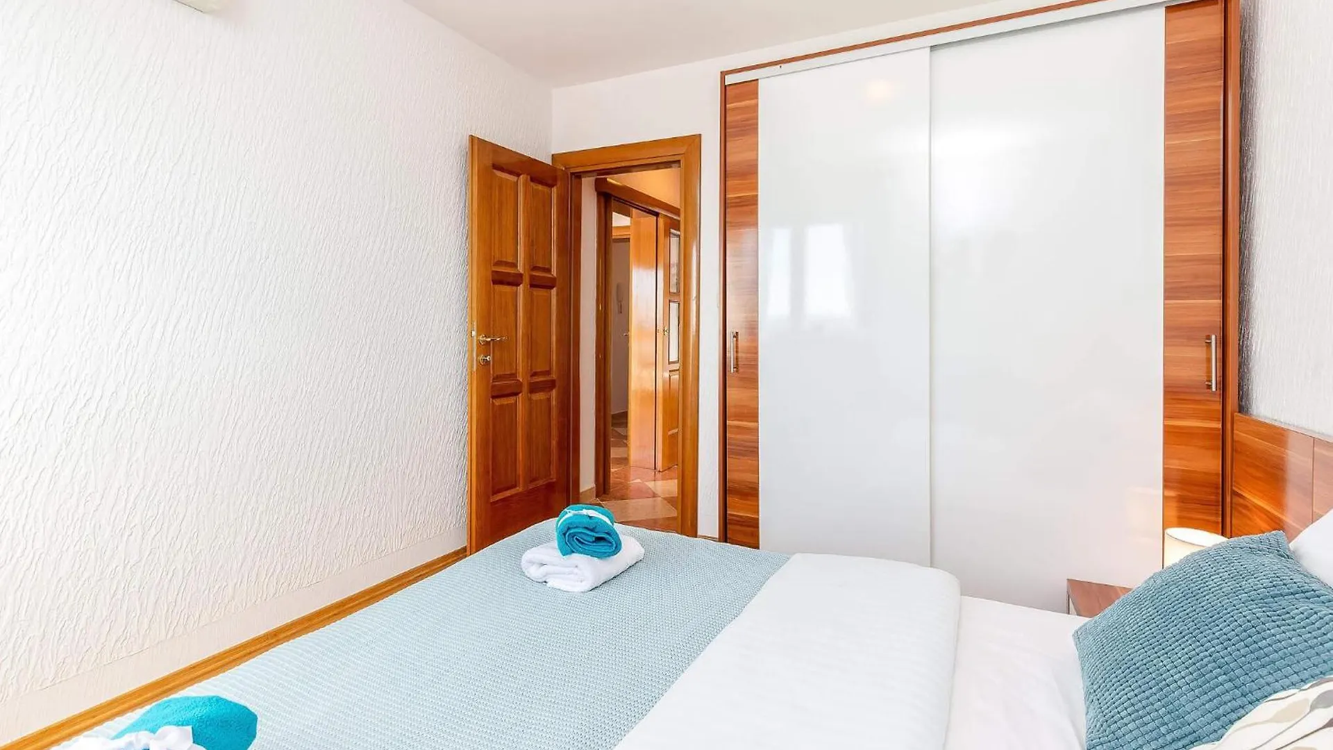 Cozy Apartment In Crikvenica With Kitchen